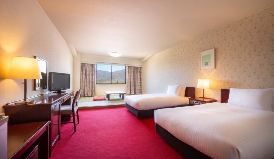 Classic Room, Japanese-Western style, 2 single beds and 3 futon beds